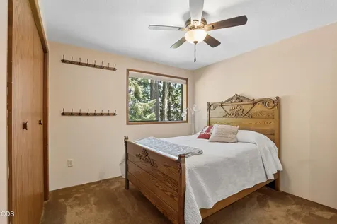 1853 Ridge Water Drive Sutherlin OR 97479