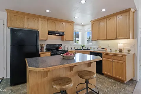 2474 NE Rosemary Drive Bend OR 97701