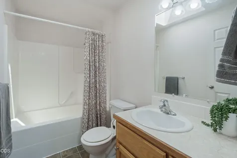 2474 NE Rosemary Drive Bend OR 97701
