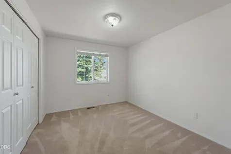 2474 NE Rosemary Drive Bend OR 97701