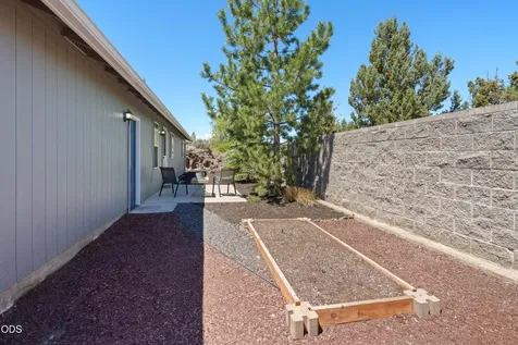 2474 NE Rosemary Drive Bend OR 97701