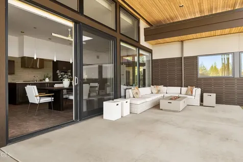 19015 Park Commons Drive Bend OR 97703
