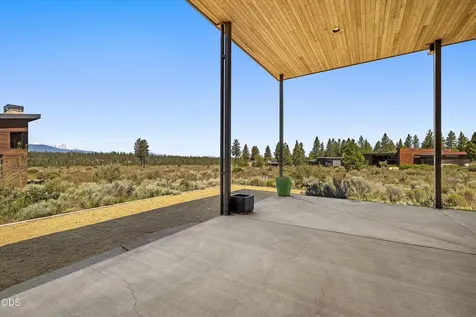 19015 Park Commons Drive Bend OR 97703