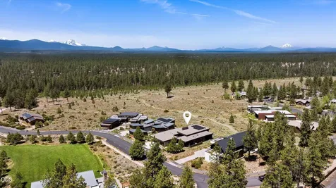 19015 Park Commons Drive Bend OR 97703