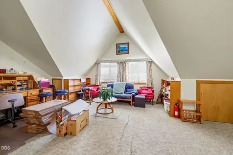 15336 Oregon 62 Eagle Point OR 97524