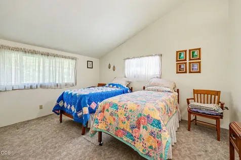 15336 Oregon 62 Eagle Point OR 97524