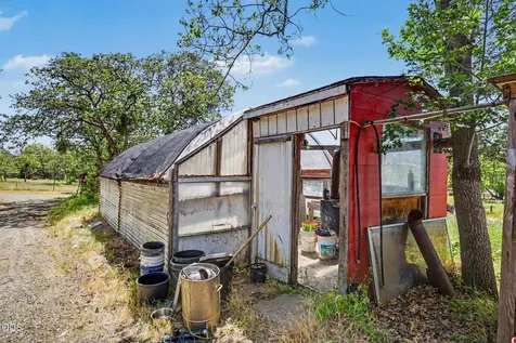 15336 Oregon 62 Eagle Point OR 97524