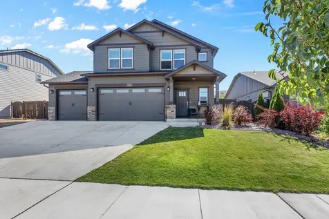 4476 SW Salmon Place Redmond OR 97756