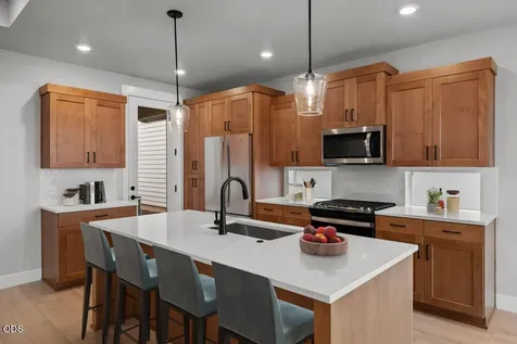 20896 SE Caldera Drive Bend OR 97702