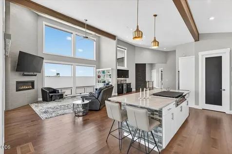 1812 Plateau Drive Medford OR 97504