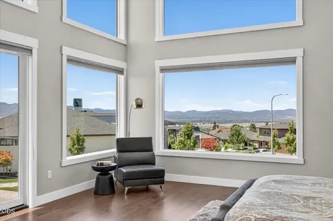 1812 Plateau Drive Medford OR 97504
