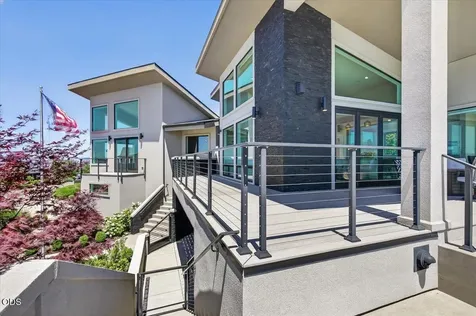 1812 Plateau Drive Medford OR 97504