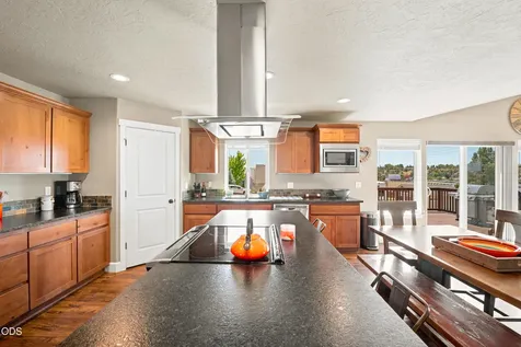 9265 12th Lane Terrebonne OR 97760
