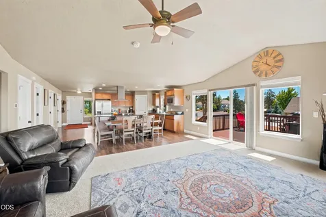 9265 12th Lane Terrebonne OR 97760