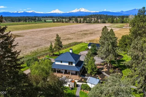 17186 Highway 126 Sisters OR 97759