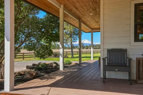 17186 Highway 126 Sisters OR 97759