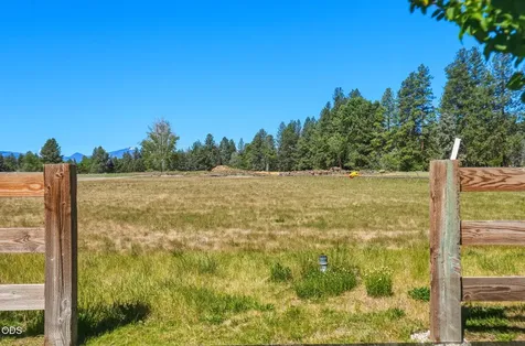 17186 Highway 126 Sisters OR 97759