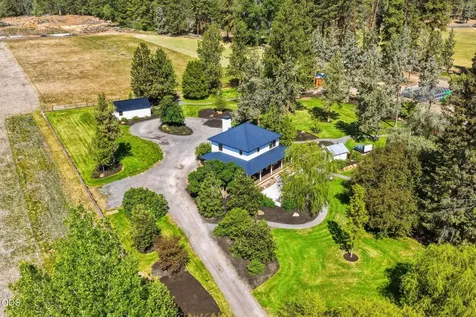 17186 Highway 126 Sisters OR 97759