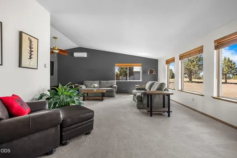 11518 SE View Top Lane Prineville OR 97754