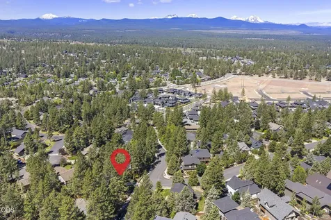 2651 NW Nordic Avenue Bend OR 97703