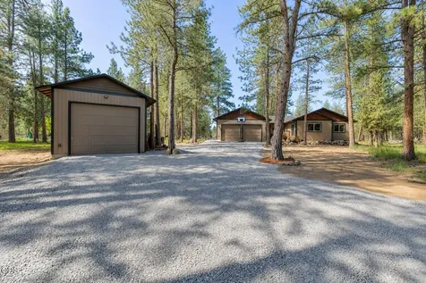 15917 Pinion Jay Lane Sisters OR 97759