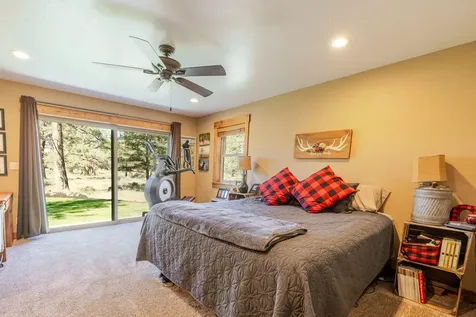 15917 Pinion Jay Lane Sisters OR 97759