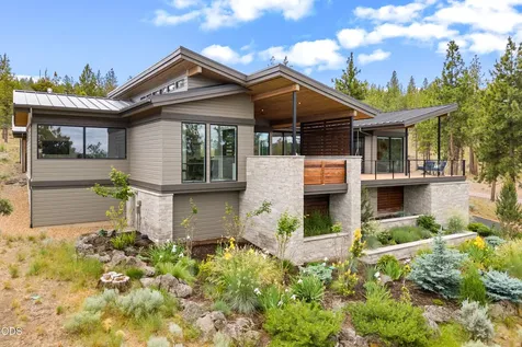 1703 NW Wild Rye Bend OR 97703