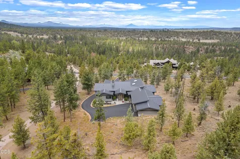 1703 NW Wild Rye Bend OR 97703