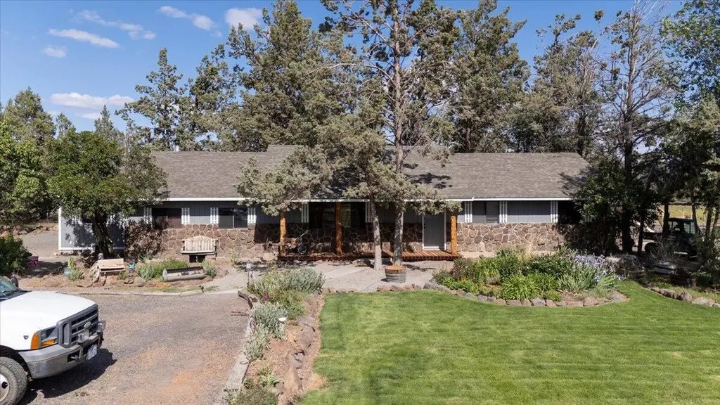8516 NE 33rd Street Terrebonne OR 97760