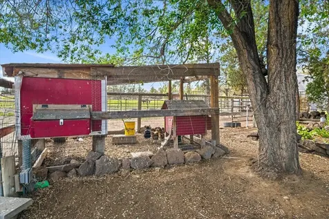 8516 NE 33rd Street Terrebonne OR 97760