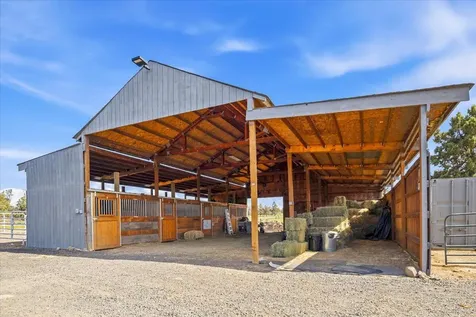 8516 NE 33rd Street Terrebonne OR 97760