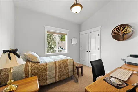 1340 SE Joel Drive Grants Pass OR 97527
