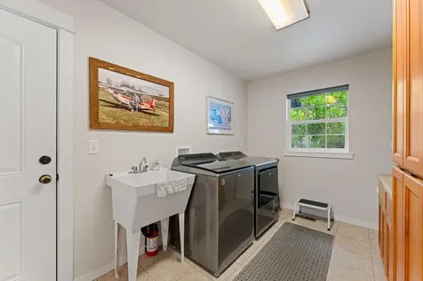 5876 Donaldson Road Grants Pass OR 97526