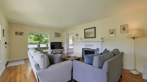 1141 NW Sunset Drive Grants Pass OR 97526