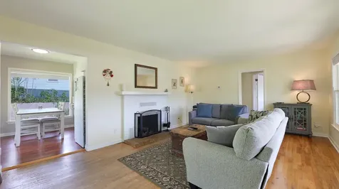 1141 NW Sunset Drive Grants Pass OR 97526
