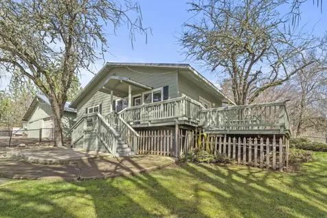 1305 Butte Falls Highway Eagle Point OR 97524
