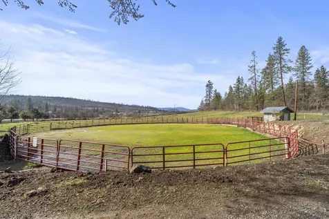 1305 Butte Falls Highway Eagle Point OR 97524