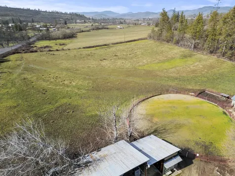 1305 Butte Falls Highway Eagle Point OR 97524