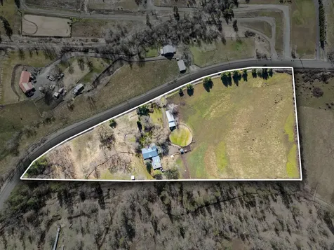 1305 Butte Falls Highway Eagle Point OR 97524