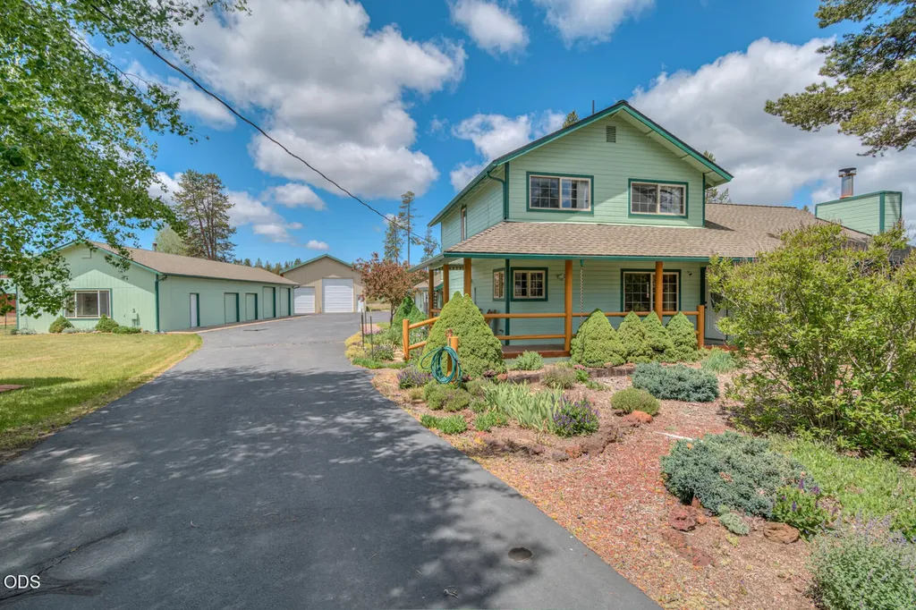 53939 Pine Grove Road La Pine OR 97739