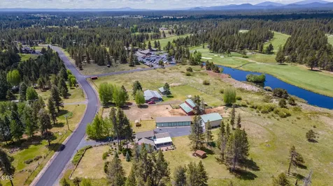 53939 Pine Grove Road La Pine OR 97739