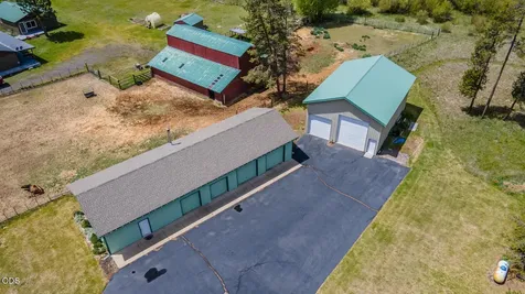 53939 Pine Grove Road La Pine OR 97739