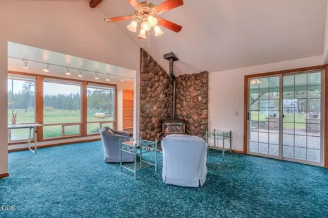 53939 Pine Grove Road La Pine OR 97739