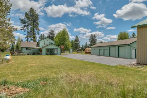 53939 Pine Grove Road La Pine OR 97739