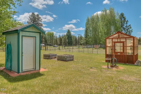 53939 Pine Grove Road La Pine OR 97739