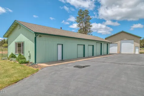 53939 Pine Grove Road La Pine OR 97739