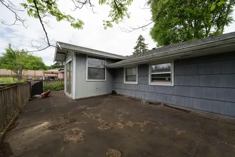 4363 SE 130th Avenue Portland OR 97236