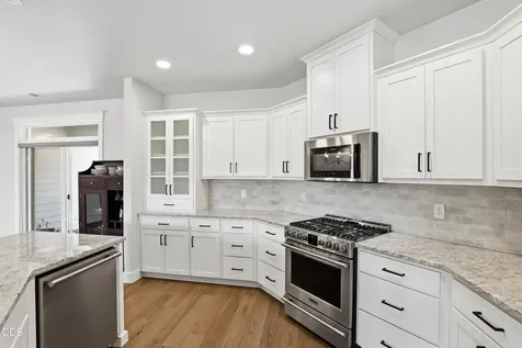 409 Sand Pointe Drive Central Point OR 97502