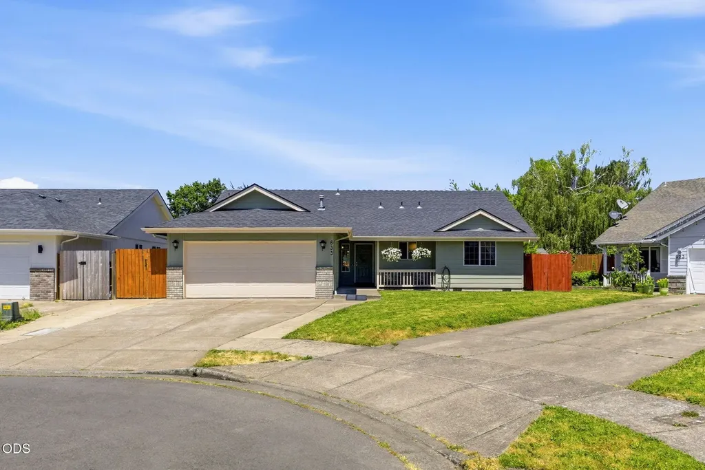 633 Cedar Street Independence OR 97351