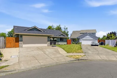 633 Cedar Street Independence OR 97351